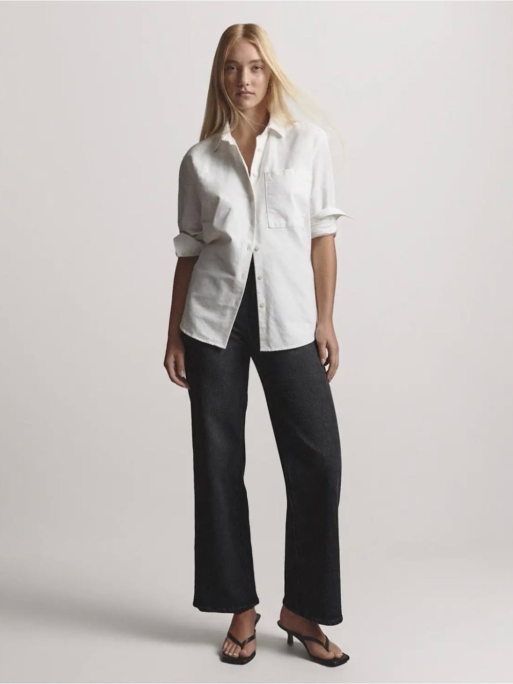 Quince Bella Stretch Relaxed Straight Leg Jeans Size 29 Black 30” Ins NWT